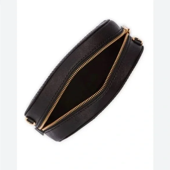 Marc Jacobs Elegant Gray Crossbody Bag - Picture 2 of 3